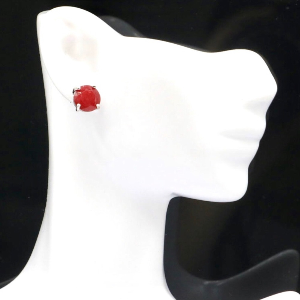 🔥🔥NEW ELEGANT GENUINE NATURAL RED RUBY STUDS 9X9